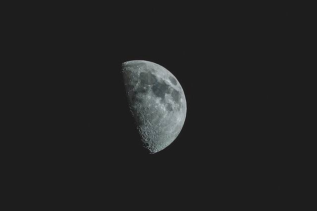 Why is the moon sometimes bigger than usual?