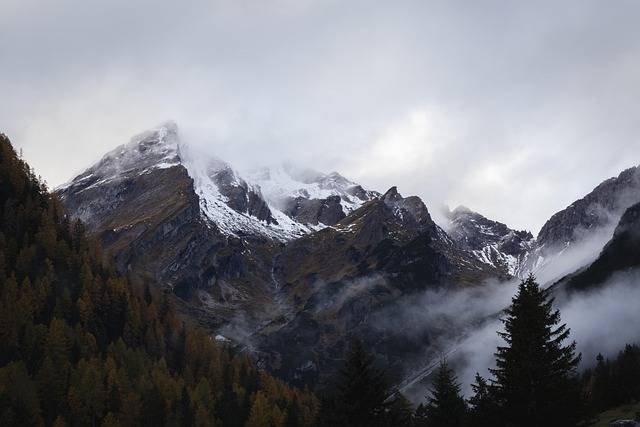 Why is it colder at the top of a mountain?