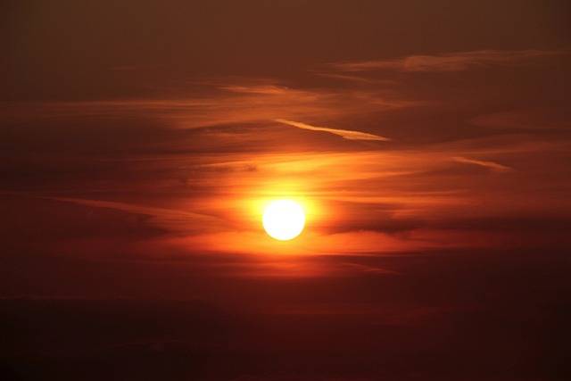 What kind of energy does the sun produce?