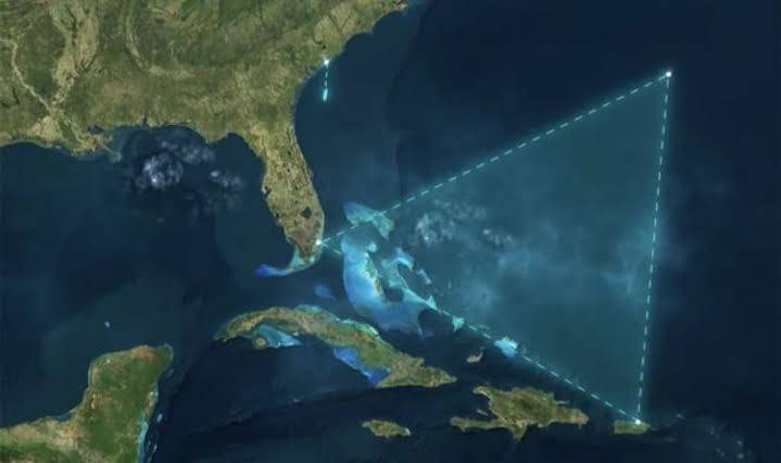 In which ocean is the Bermuda Triangle located?