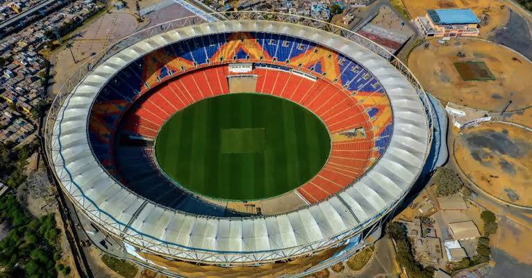 What is the name of the largest stadium in India?