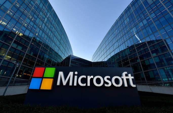 Who is the founder of Microsoft?